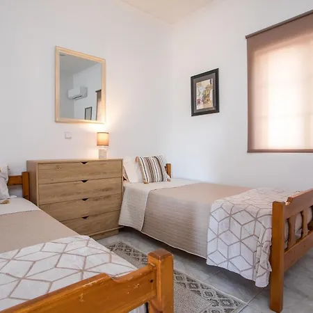 Citrus Garden Holiday home *